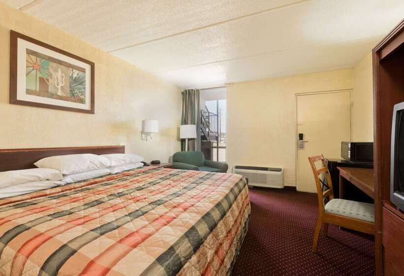 בית מלון כפרי Knights Inn Brenham