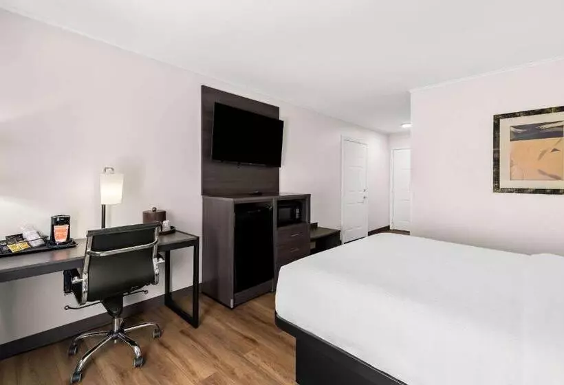 هتل Quality Inn Merrimack Nashua