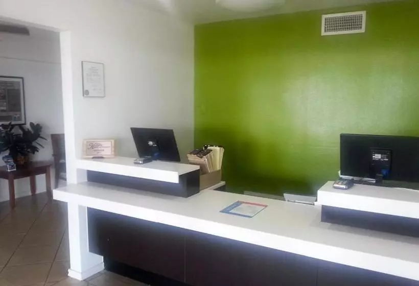 فندق Studio 6 Del Rio