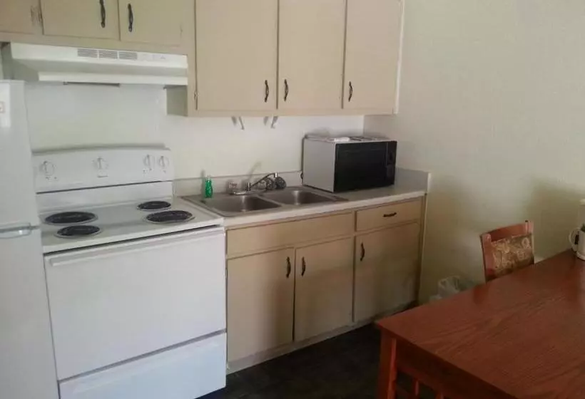 فندق Studio 6 Del Rio