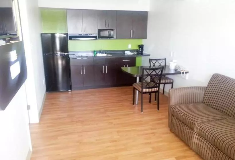 فندق Studio 6 Del Rio