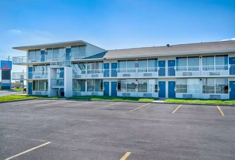 Отель Studio 6 Rosenberg Tx