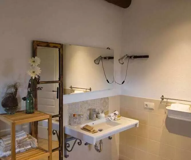 ペンション Albellerol Rural