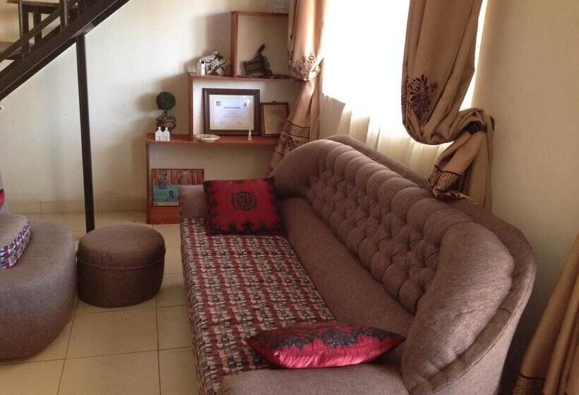 پانسیون Amari Comfort Homes