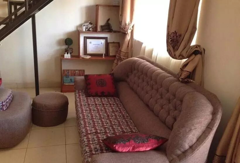 پانسیون Amari Comfort Homes