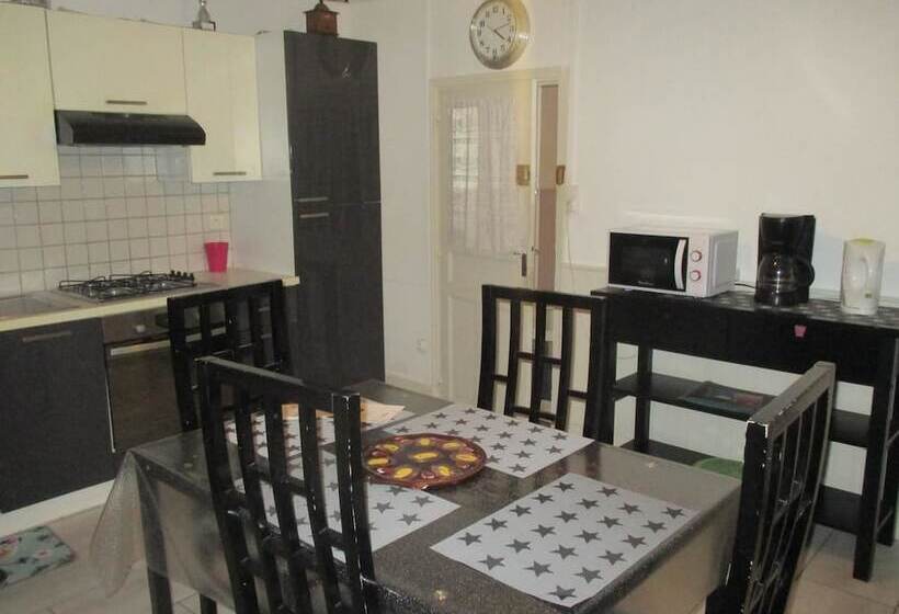 بنسيون Chambres Chez L Habitant   Betrancourt