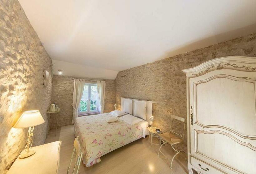 Pensió Le Clos Tilia