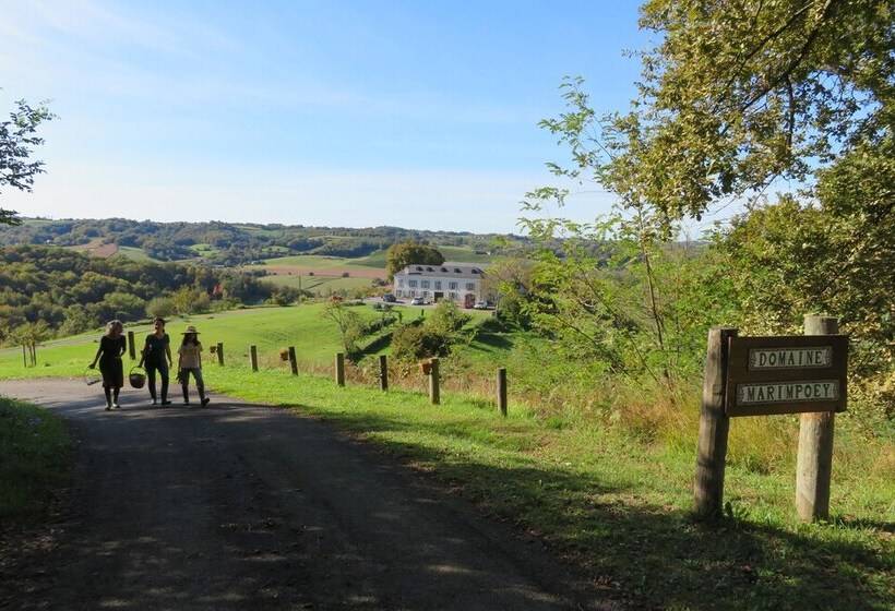 펜션 Maison D'hôtes Marimpoey