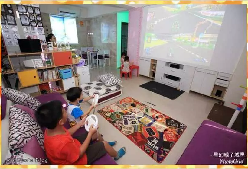 پانسیون Star Fantasy Castle For Family