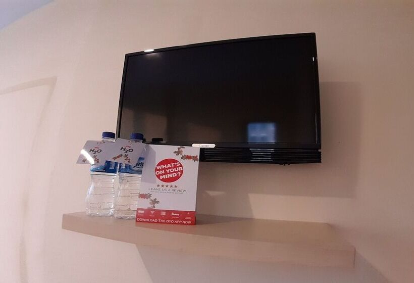 Отель Angelyn Home Stay By Oyo Rooms