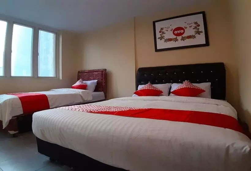 ホテル Angelyn Home Stay By Oyo Rooms