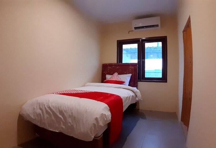 Отель Angelyn Home Stay By Oyo Rooms