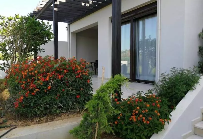 ホテル Carisa Maleme