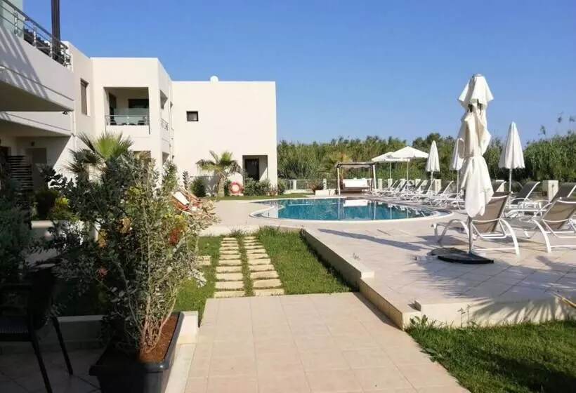 ホテル Carisa Maleme