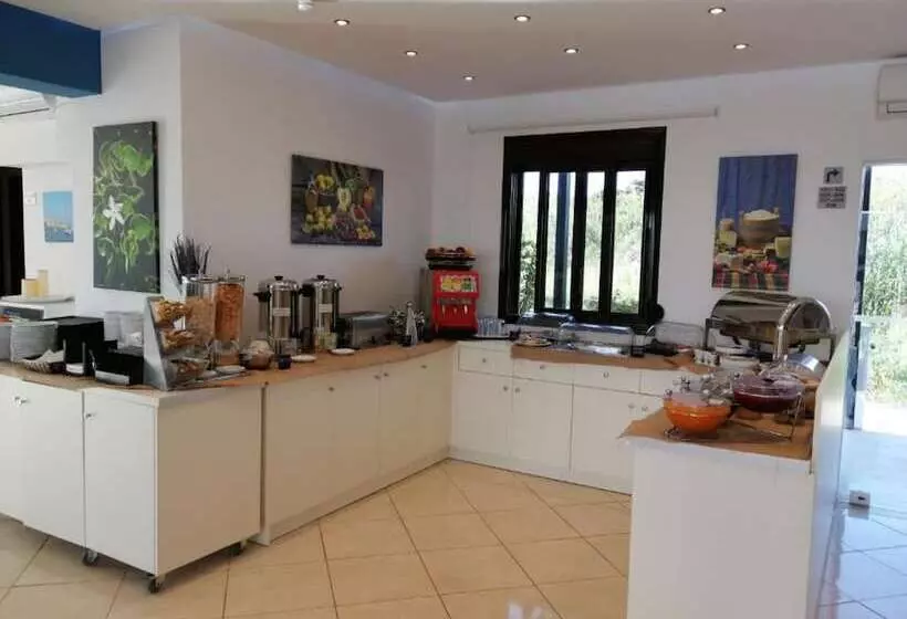 ホテル Carisa Maleme