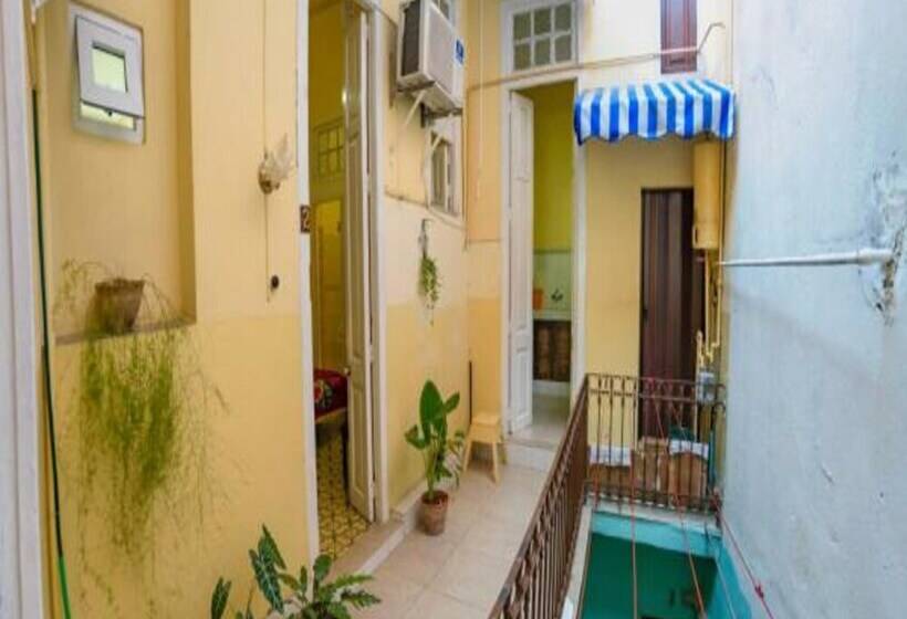 هتل Casa Margarita Y Roberto