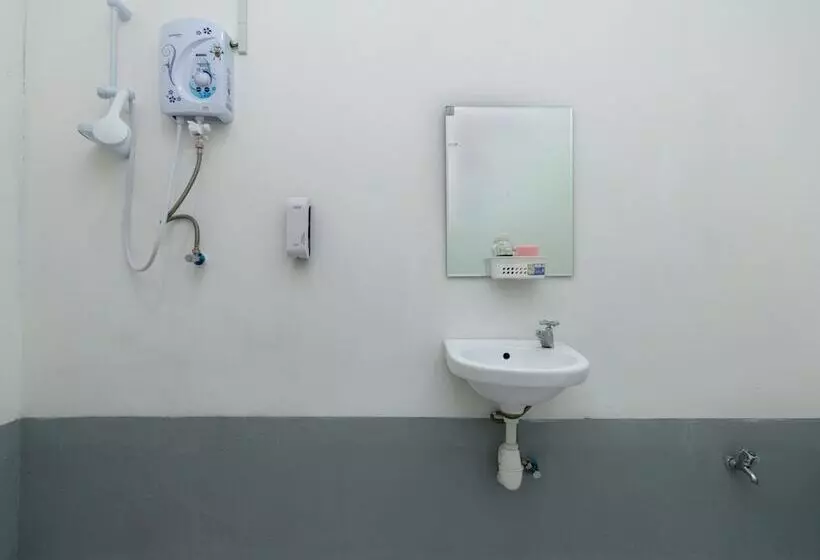 هتل Mad Suite
