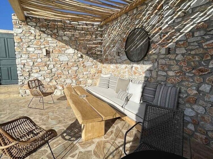 ホテル Mythic Paros , Adults Only