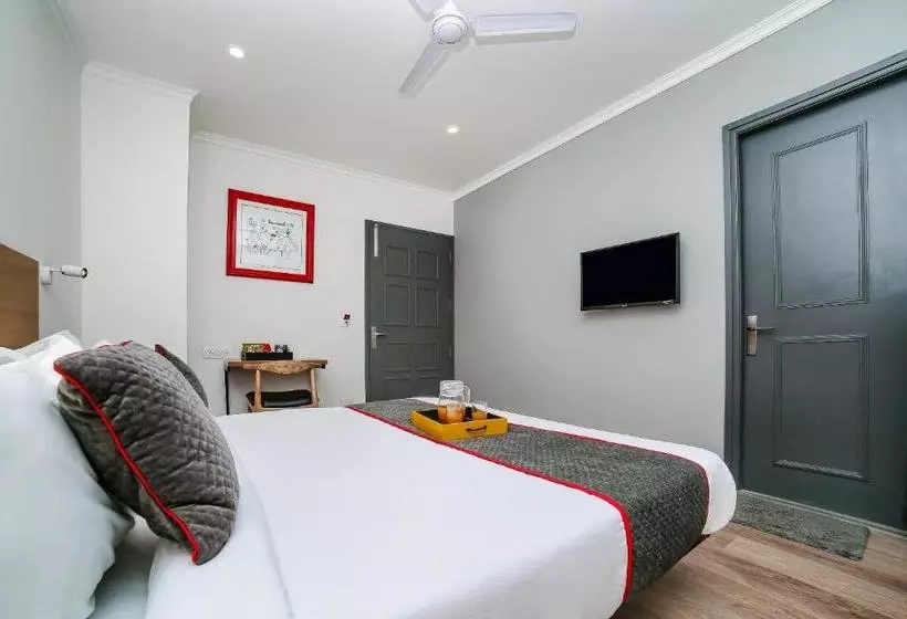 ホテル Townhouse Chattarpur Opp. Tivoli Garden Near Chhatarpur Metro Station