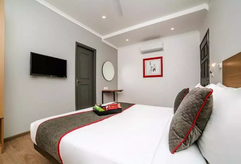 ホテル Townhouse Chattarpur Opp. Tivoli Garden Near Chhatarpur Metro Station