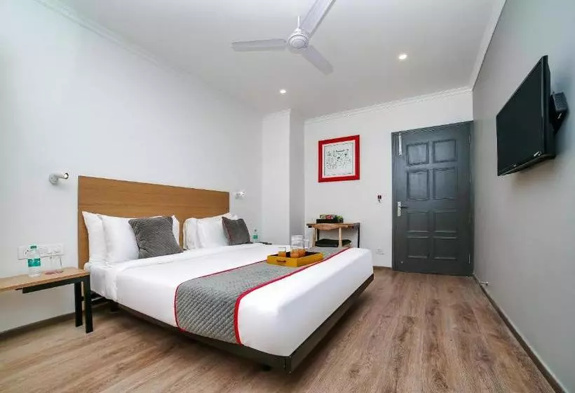 ホテル Townhouse Chattarpur Opp. Tivoli Garden Near Chhatarpur Metro Station