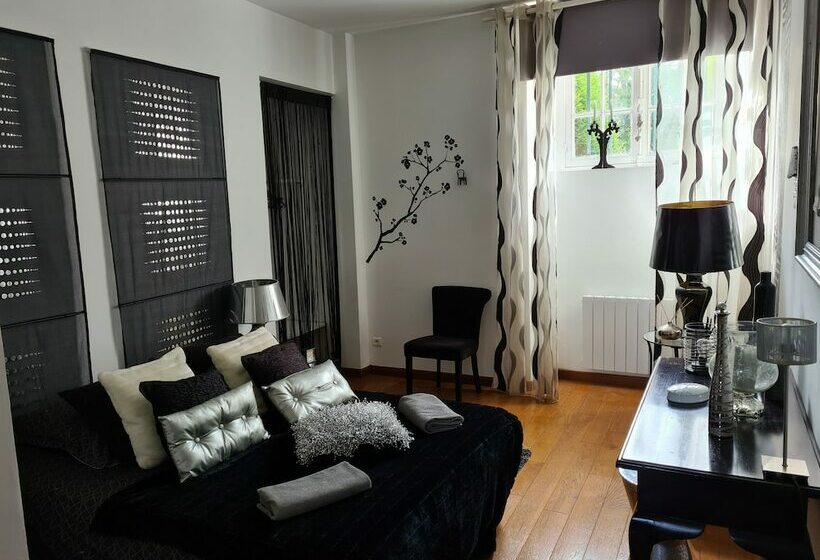 Pensionat Château De Rivaulde