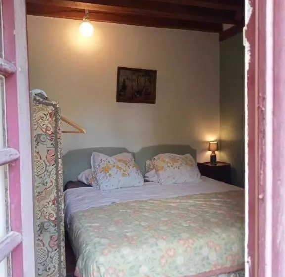 پانسیون Les Chambres De Troussay