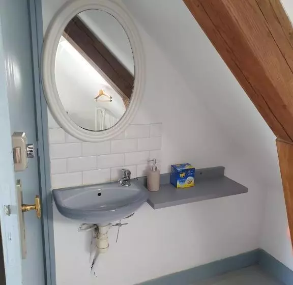 پانسیون Les Chambres De Troussay