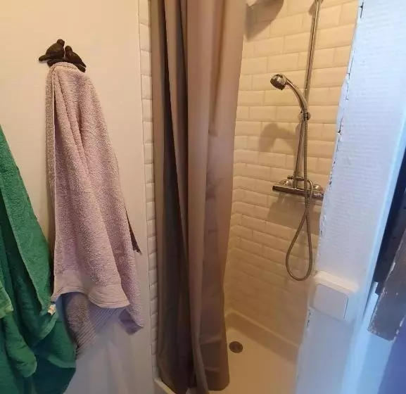 پانسیون Les Chambres De Troussay