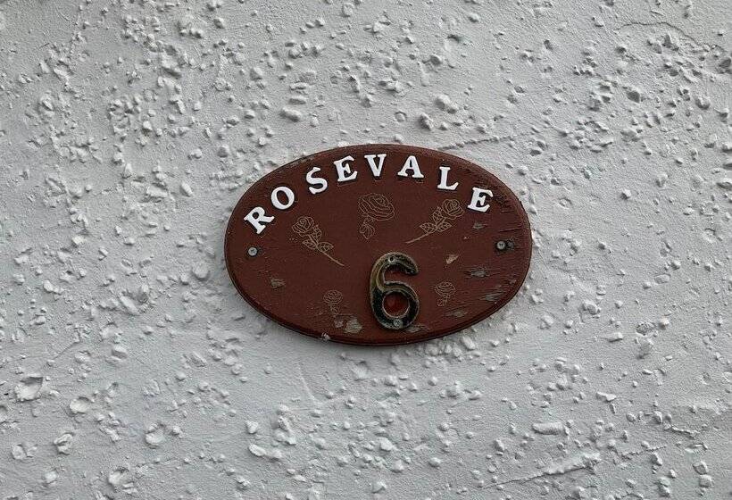 펜션 Rosevale Bed & Breakfast