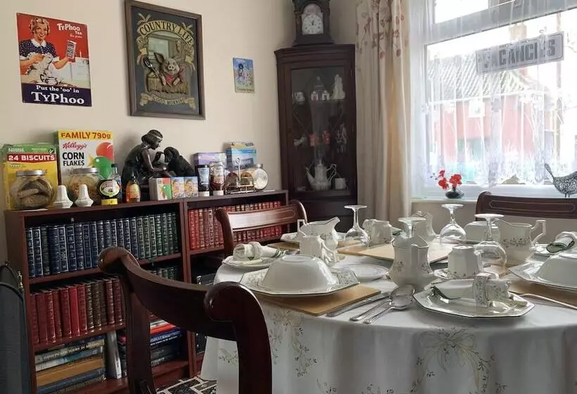 ペンション Rosevale Bed & Breakfast