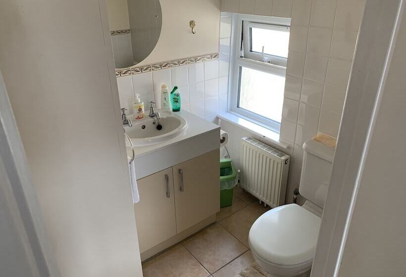 펜션 Rosevale Bed & Breakfast