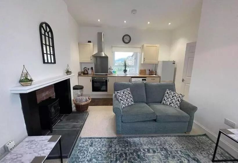 ペンション Rosevale Bed & Breakfast