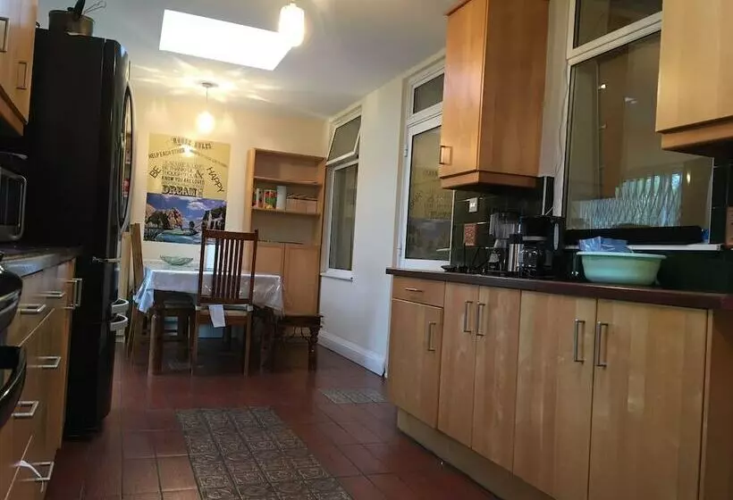 Majatalo Vivian Prime Home