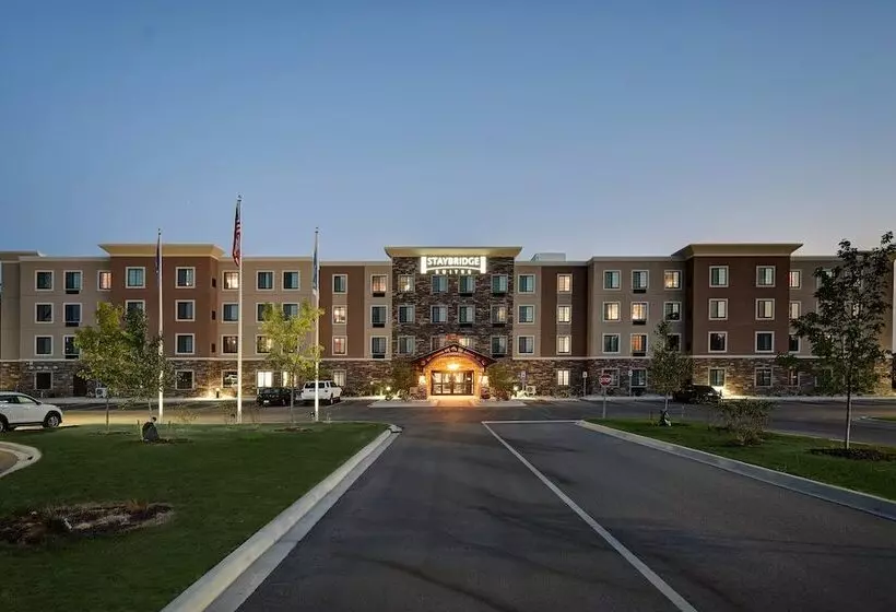 Hotelli Staybridge Suites Holland By Ihg