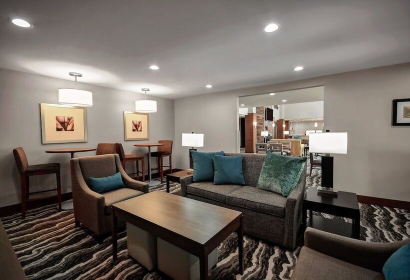 فندق Staybridge Suites Holland By Ihg