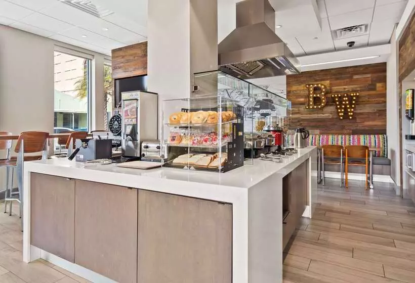 فندق Best Western Oceanfront