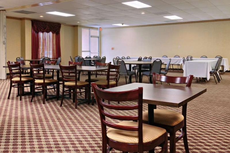 فندق Days Inn By Wyndham Conneaut