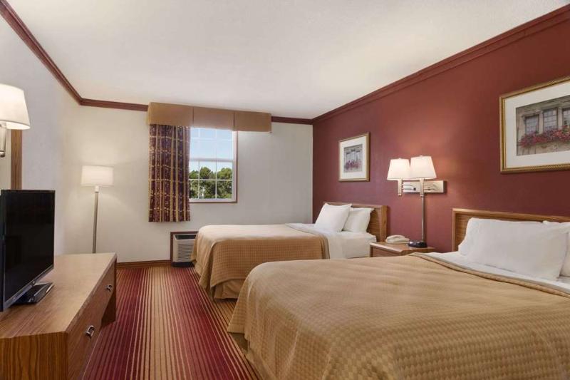 فندق Days Inn By Wyndham Conneaut