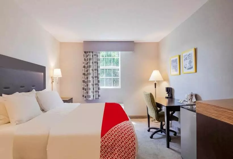 Hotelli Days Inn By Wyndham Conneaut