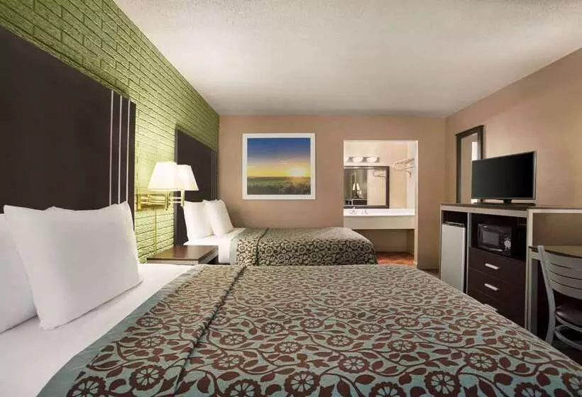 Отель Days Inn By Wyndham Hardeeville/ I95 State Line