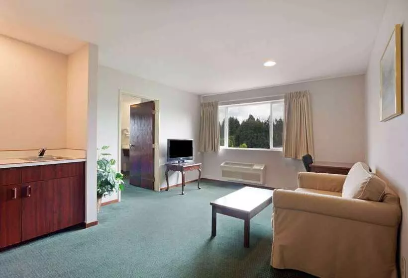 فندق Days Inn By Wyndham Seatac Airport