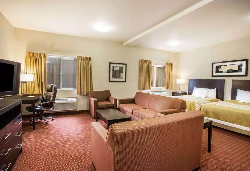 בית מלון כפרי Days Inn By Wyndham Seattle Aurora