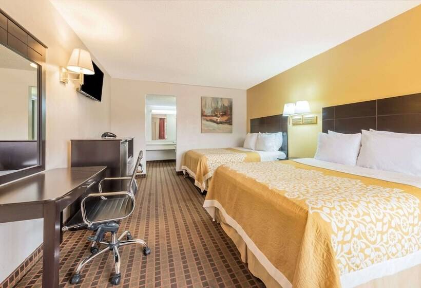 هتل Days Inn By Wyndham South Fort Worth
