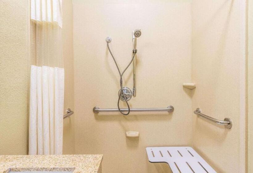 فندق Days Inn & Suites By Wyndham Mineral Wells