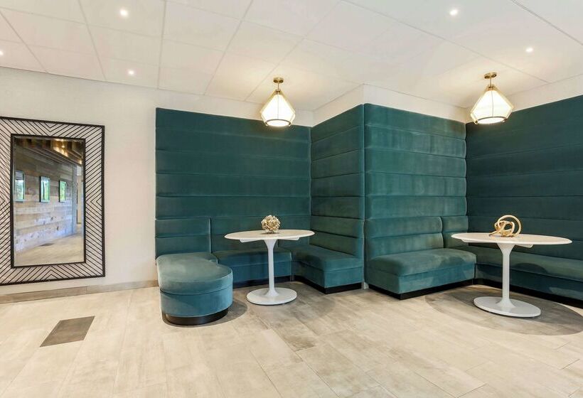 Hotell Doubletree By Hilton Austin University Area