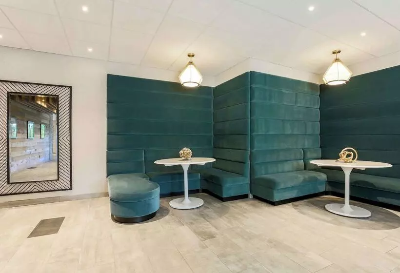 호텔 Doubletree By Hilton Austin University Area