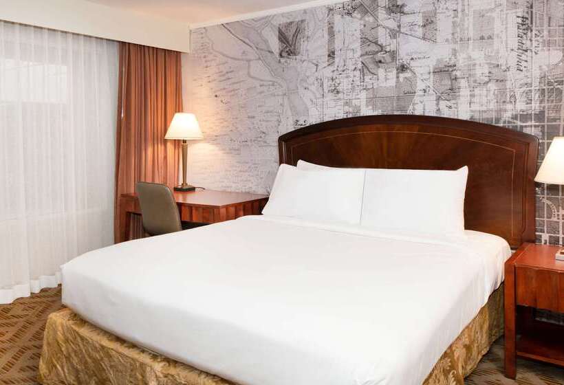 Doubletree Suites By Hilton Hotel Philadelphia West