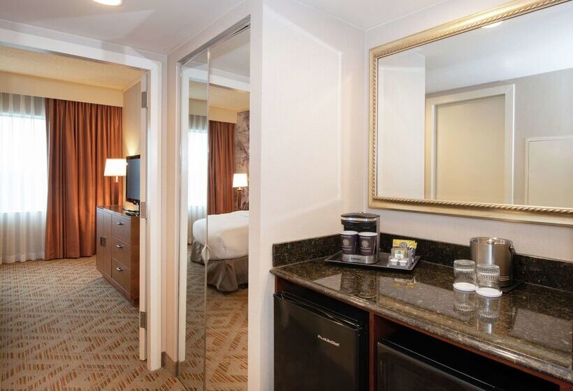 Doubletree Suites By Hilton Hotel Philadelphia West