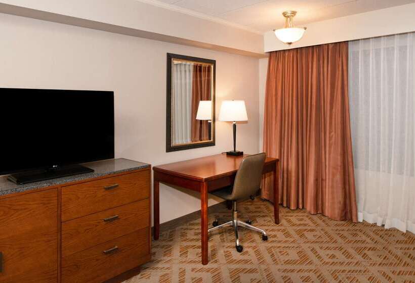 Doubletree Suites By Hilton Hotel Philadelphia West